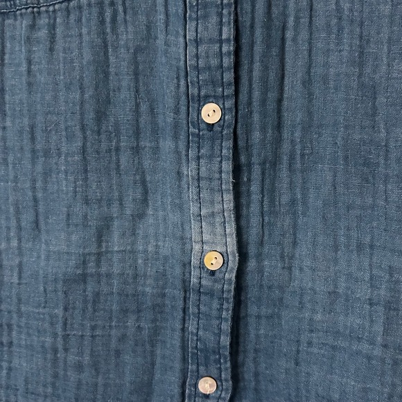 Faherty Indio Shirt Organic Cotton Gauze Chambray Blue Button Up Shirt Size XS - Picture 3 of 7